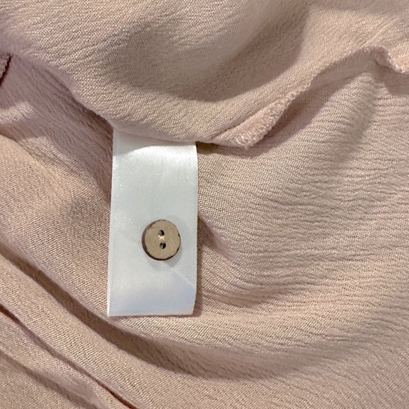 Deep front and back V shirt, butterfly sleeves , size S, Rayon, NWT - Picture 4 of 8